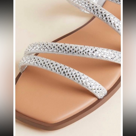 NWT Torrid Embellished Square Toe Sandal Size 8 - Picture 7 of 9